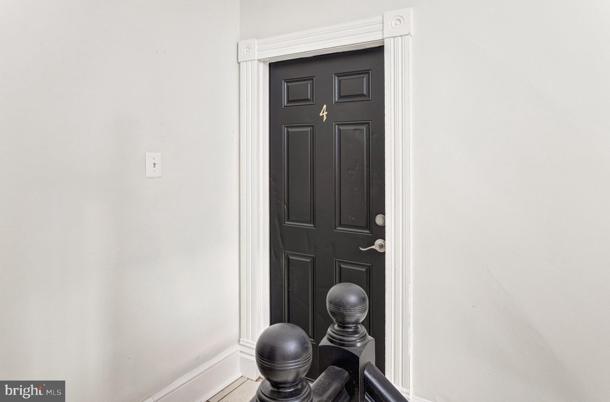 8753 Signal Hill Road, Unit 4 Manassas, VA 20110 - Photo 4 of 23