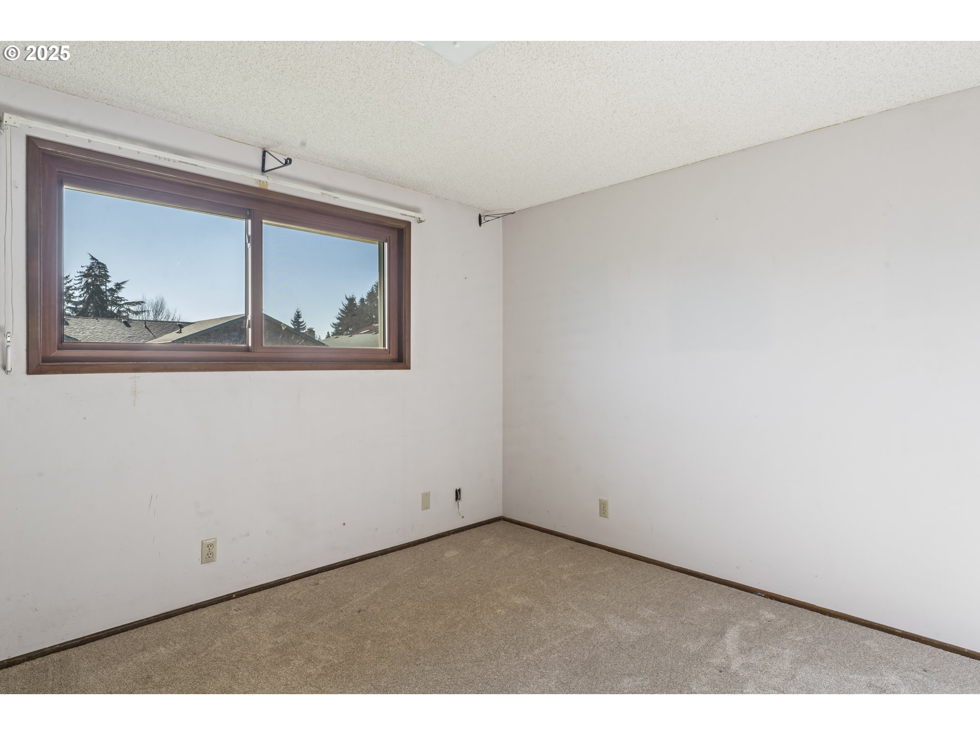 782 V Street Springfield, OR 97477 - Photo 33 of 45