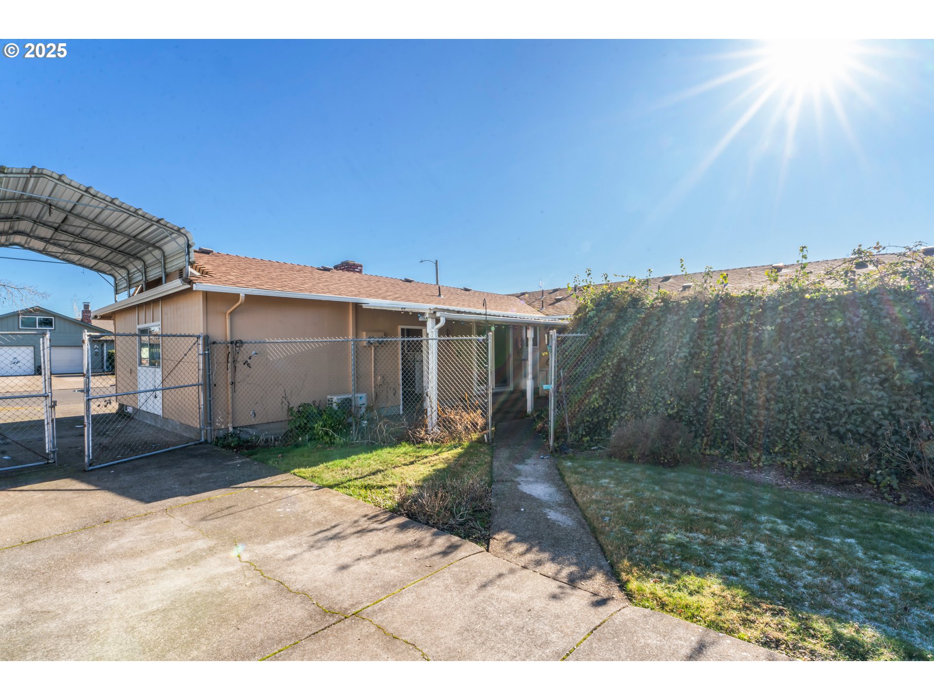 782 V Street Springfield, OR 97477 - Photo 40 of 45