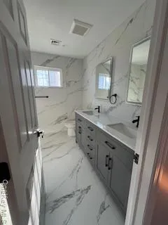 $1,250,000 | 403 South Bayview Avenue, Freeport, NY 11520