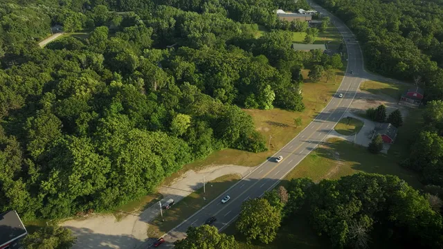 $900,000 | 5363 Red Arrow Highway, Stevensville, MI 49127