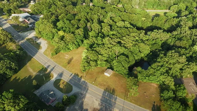 $900,000 | 5363 Red Arrow Highway, Stevensville, MI 49127