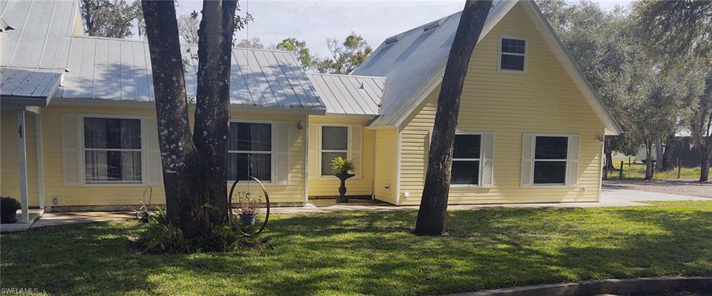 4131 Buckingham Road Fort Myers, FL 33905 - Photo 8 of 30 Gallery Image 8