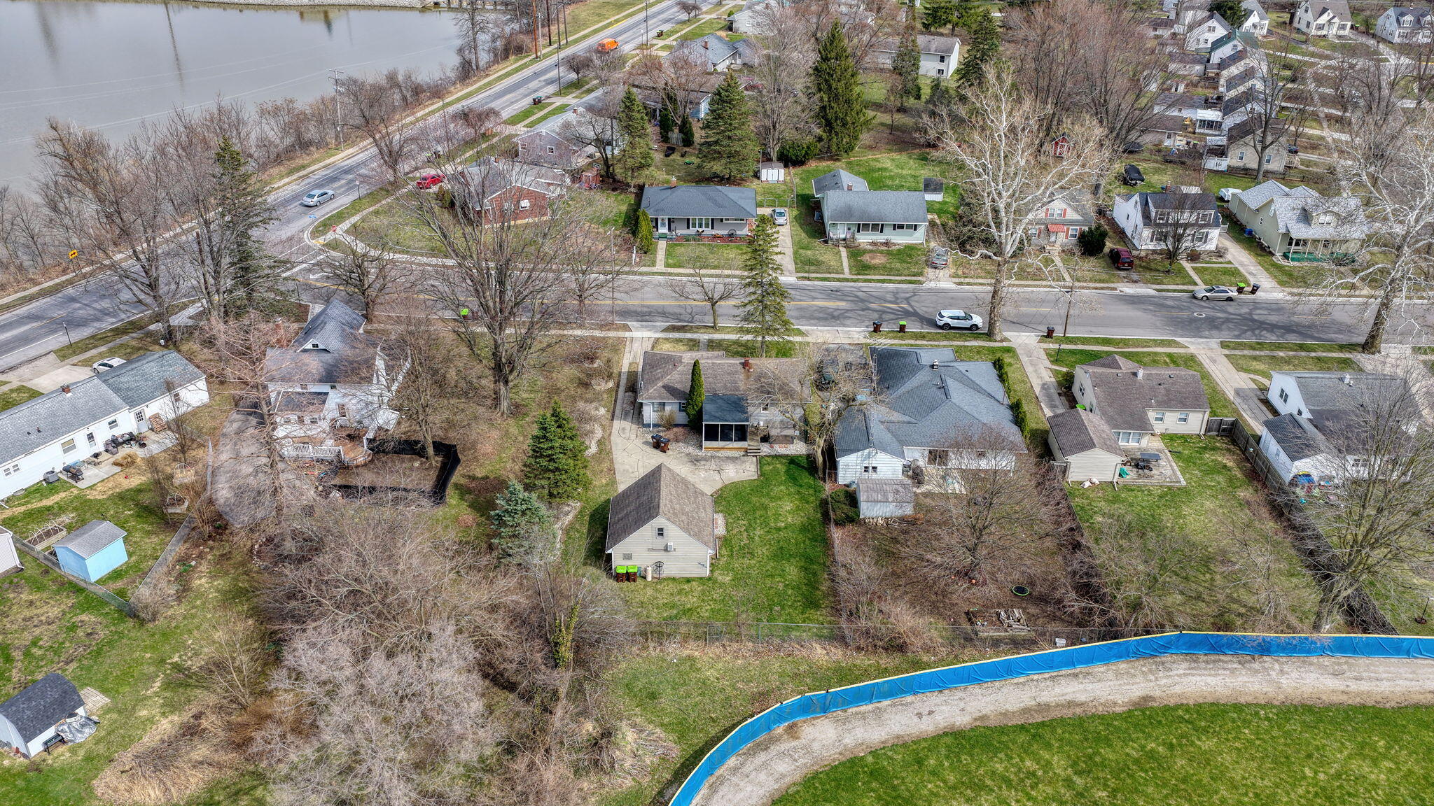 727 Springbrook Avenue Adrian, MI 49221 - Photo 37 of 43 37