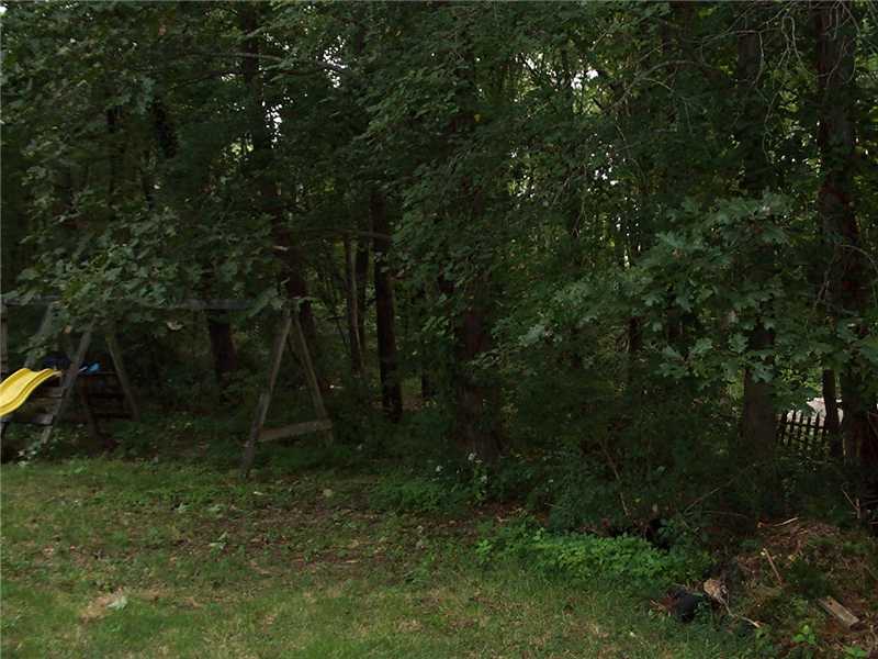 91 Swan Road Smithfield, RI 02917 - Photo 13 of 15 Yard/Garden.