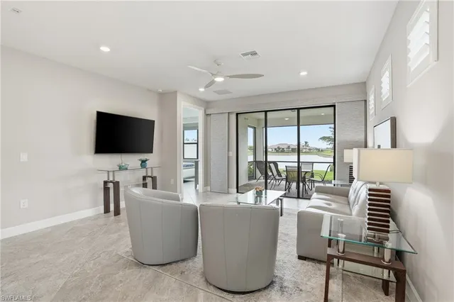 $7,500 | 12361 Canal Grande Drive, Fort Myers, FL 33913