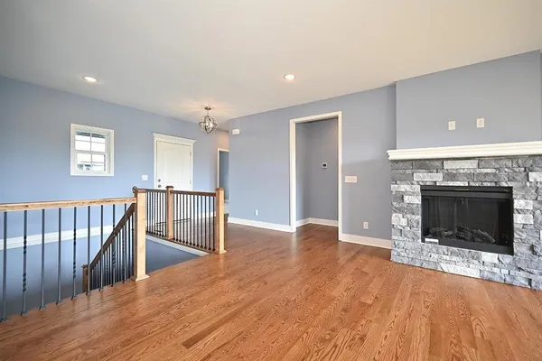 $488,000 | 107 Johnson Circle, Dearborn, MO 64439