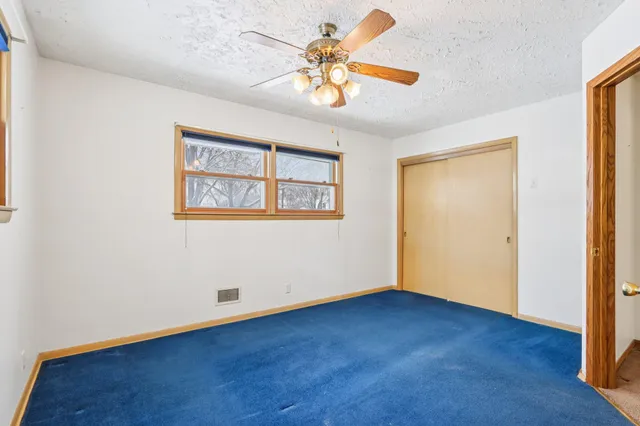 $252,500 | 3946 South 73rd Street, Milwaukee, WI 53220