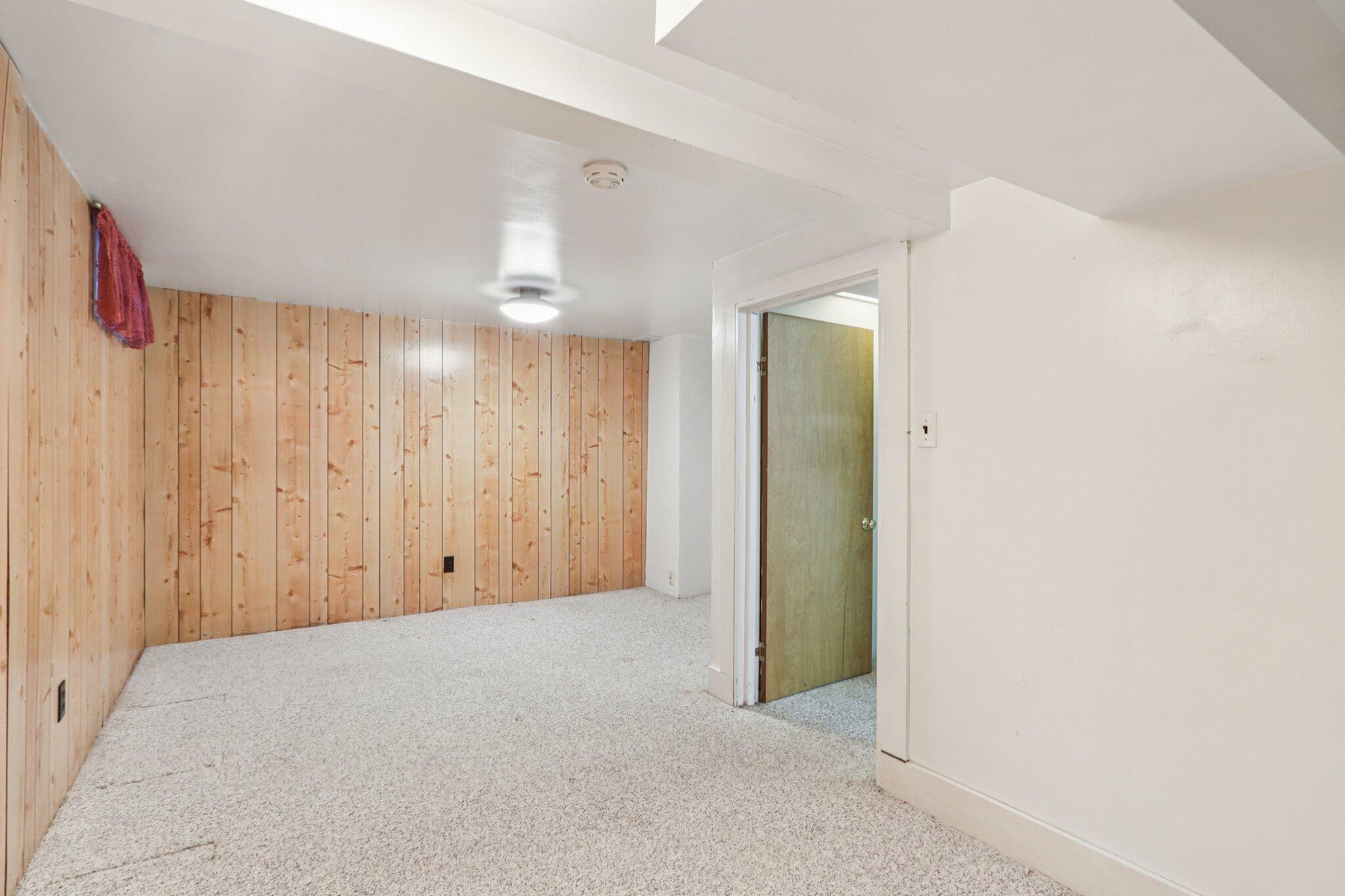 3946 South 73rd Street Milwaukee, WI 53220 - Photo 26 of 36 25-web-or-mls-S 73rd St-S2201-025