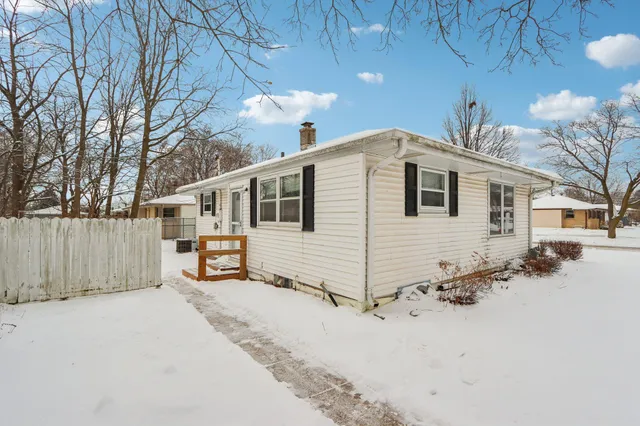 $252,500 | 3946 South 73rd Street, Milwaukee, WI 53220