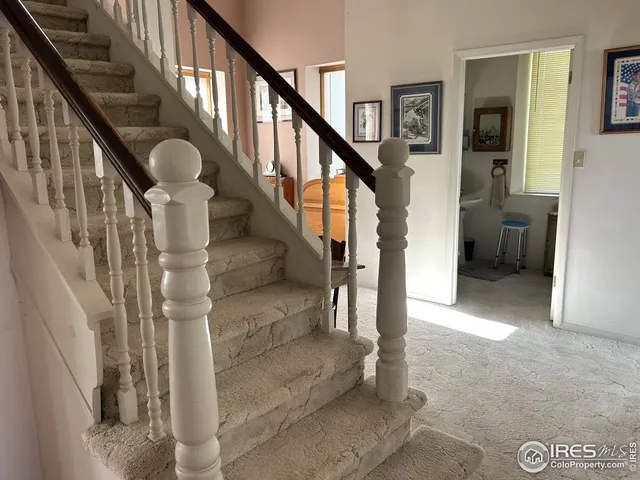 a view of entryway and hall