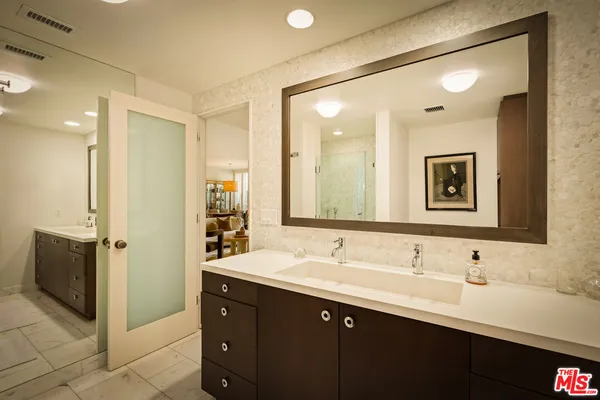 $850,000 | 4411 Los Feliz Boulevard, Unit 106, Los Angeles, CA 90027