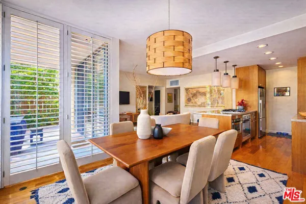 $850,000 | 4411 Los Feliz Boulevard, Unit 106, Los Angeles, CA 90027