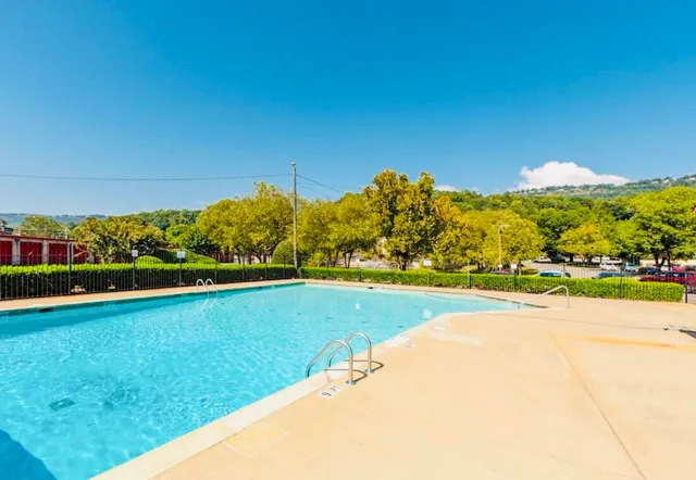 $166,000 | 900 Mountain Creek Road, Unit 198, Chattanooga, TN 37405