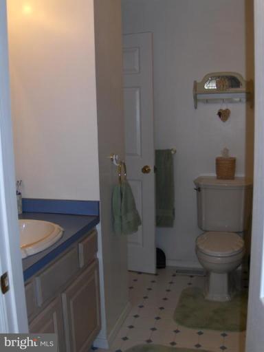 1722 Middleborough Road Essex, MD 21221 - Photo 14 of 19 Bath #1