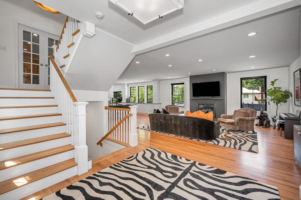 145 High Plain Road Andover, MA 01810 - Photo 3 of 33