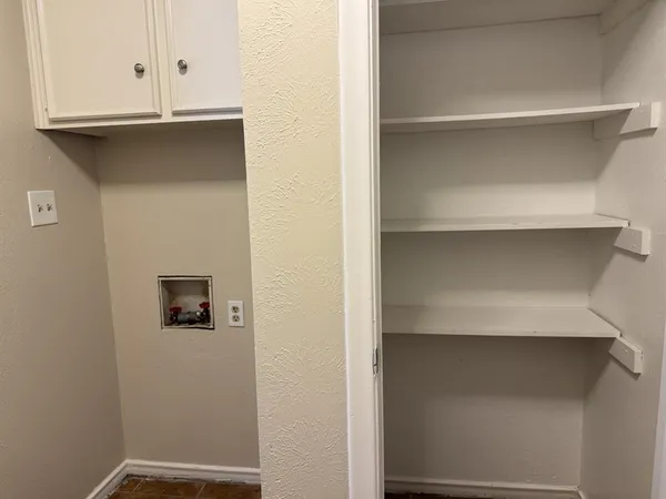 $2,150 | 705 Kingsbridge Drive, Garland, TX 75040