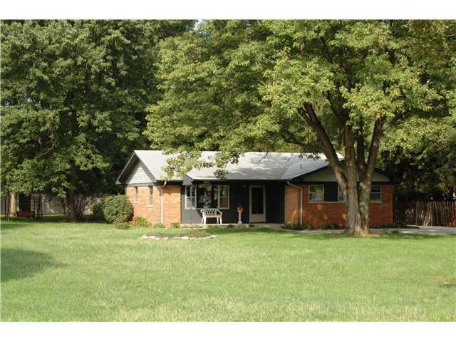 1830 Country Club Road Indianapolis, IN 46234 - Photo 1 of 24 Gallery Image 1