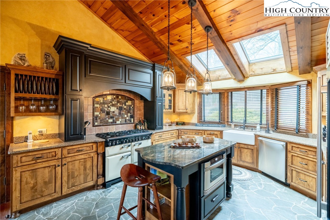 136 Woodcrest Road Glade Valley, NC 28627 - Photo 25 of 50 Gallery Image 25