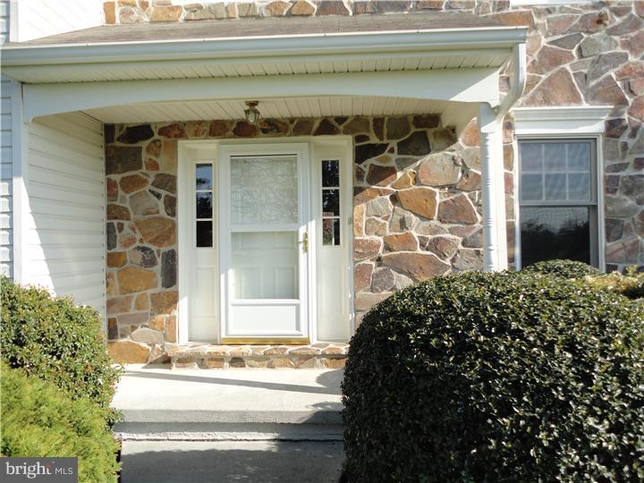 144 Lloyd Road West Grove, PA 19390 - Photo 2 of 23 Gallery Image 2