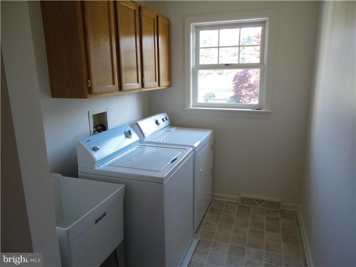 144 Lloyd Road West Grove, PA 19390 - Photo 11 of 23 Gallery Image 11