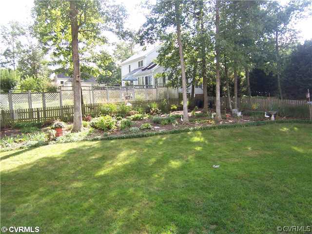 14101 Aldengate Road Midlothian, VA 23114 - Photo 19 of 21 Exterior Back - Meticulously cared for rear garden