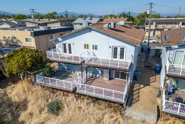 $469,900 | 410 Buckeye Terrace, Redding, CA 96003