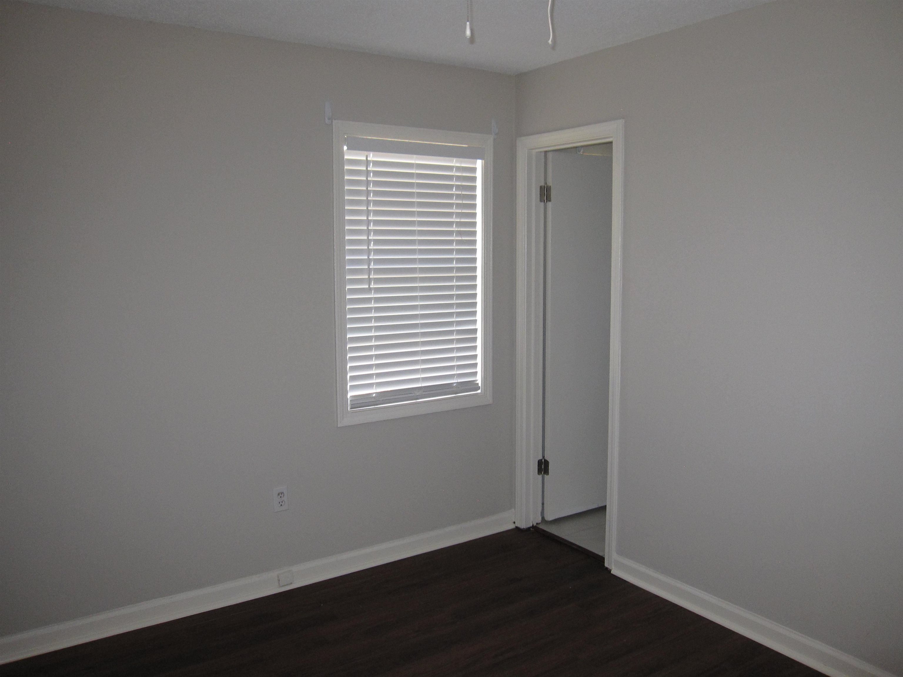 935 Poplar Leaf Road Collierville, TN 38017 - Photo 12 of 19 an empty room with a window