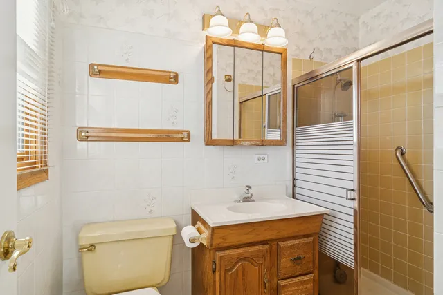 $699,000 | 1057 Peregrine Drive, Palatine, IL 60067