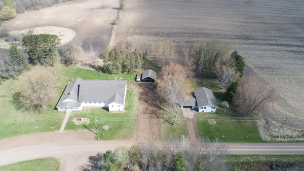 $389,000 | 785 401st Avenue Northwest, Braham, MN 55006