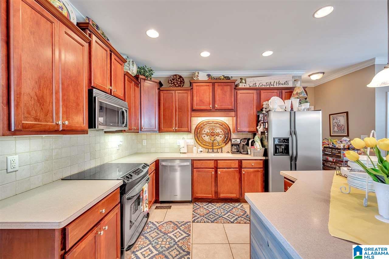 585 Overlook Road Fultondale, AL 35068 - Photo 8 of 27
