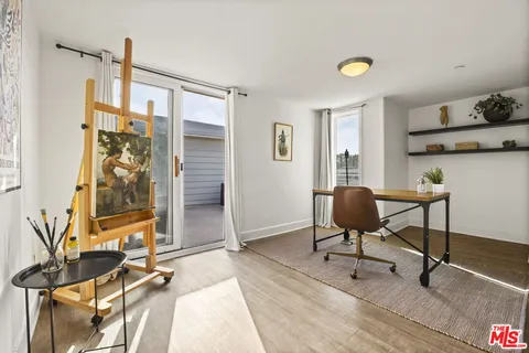 $1,610,000 | 1253 18th Street, Unit 103, Santa Monica, CA 90404