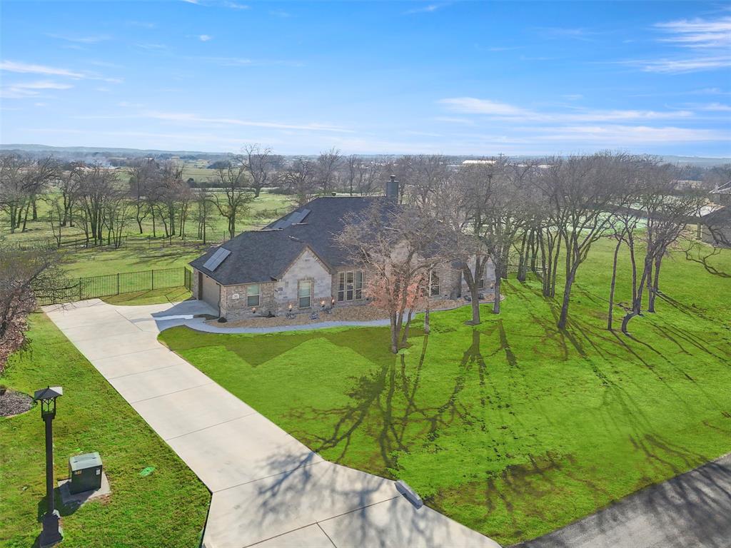 703 Winkler Way Springtown, TX 76082 - Photo 34 of 37 a view of a city