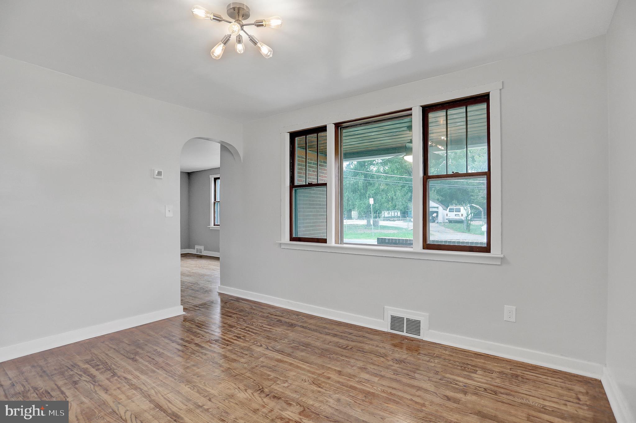 1309 Longview Avenue Rosedale, MD 21237 - Photo 14 of 34