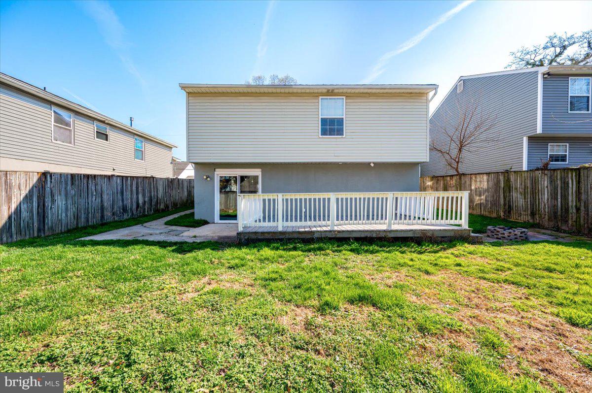 7804 East A E Shore Road Pasadena, MD 21122 - Photo 32 of 35