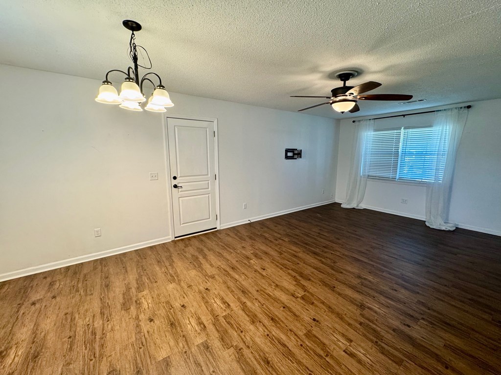 1120 Dean Church Road Ozark, AL 36360 - Photo 7 of 17 Gallery Image 7