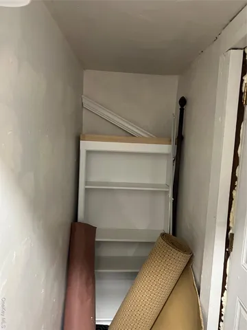 $2,800 | Undisclosed Address, Westbury, NY 11590