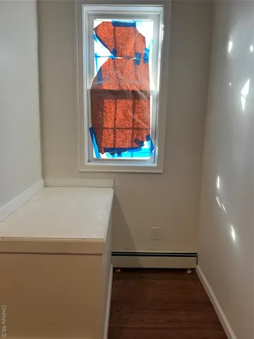 $2,800 | Undisclosed Address, Westbury, NY 11590