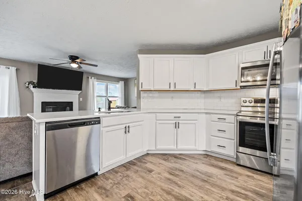 $2,000 | 38 Hallmark Drive, Spring Lake, NC 28390