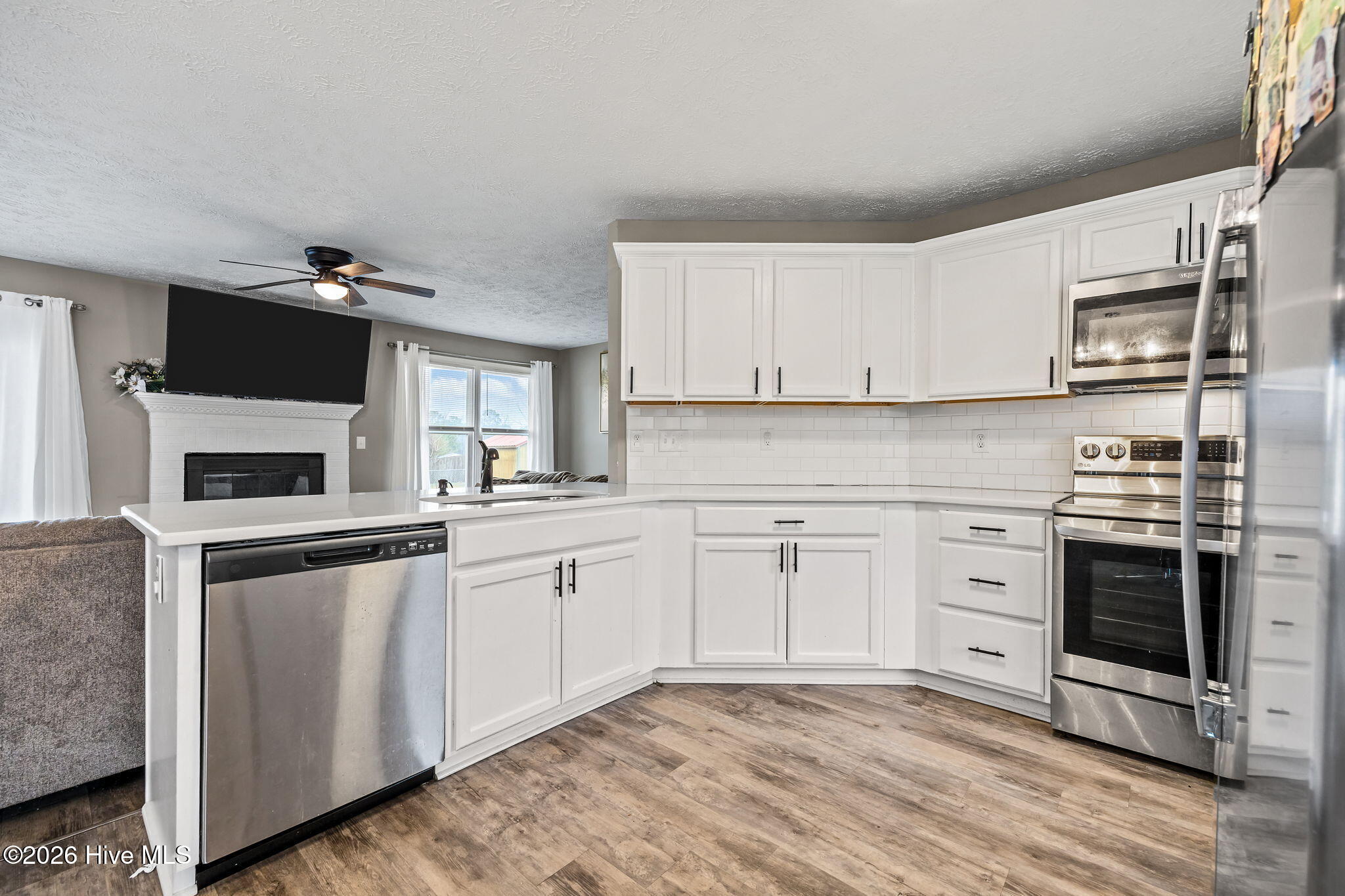 38 Hallmark Drive Spring Lake, NC 28390 - Photo 13 of 39 Kitchen