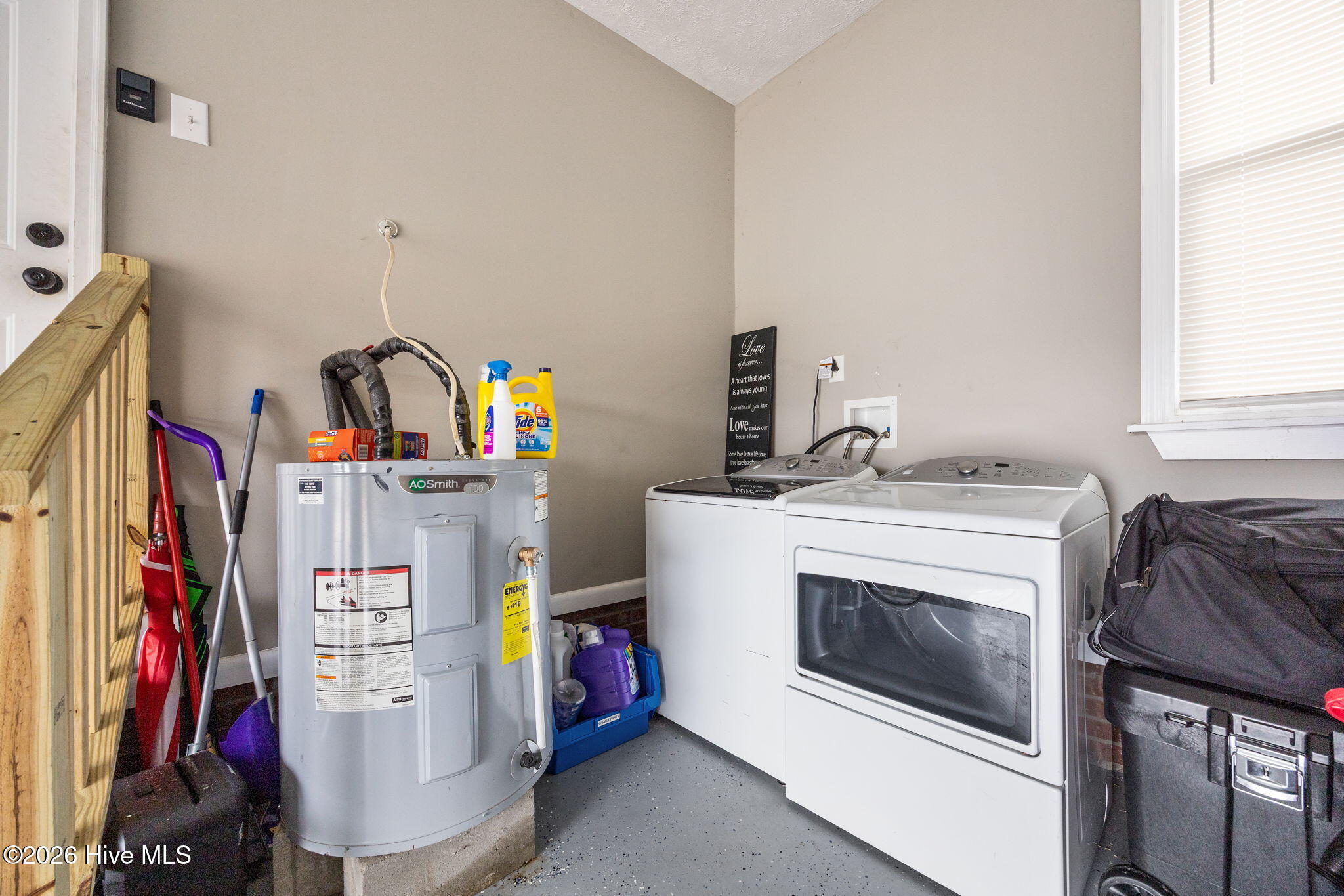 38 Hallmark Drive Spring Lake, NC 28390 - Photo 29 of 39 Garage