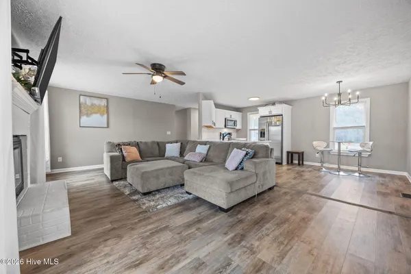 $2,000 | 38 Hallmark Drive, Spring Lake, NC 28390