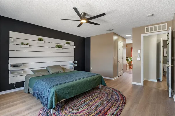 $415,000 | 11258 Lomita Wren Road, Weeki Wachee, FL 34614
