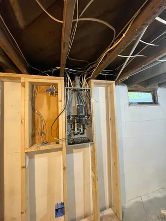 $45,000 | 322 1st Avenue Northwest, Hillsboro, ND 58045