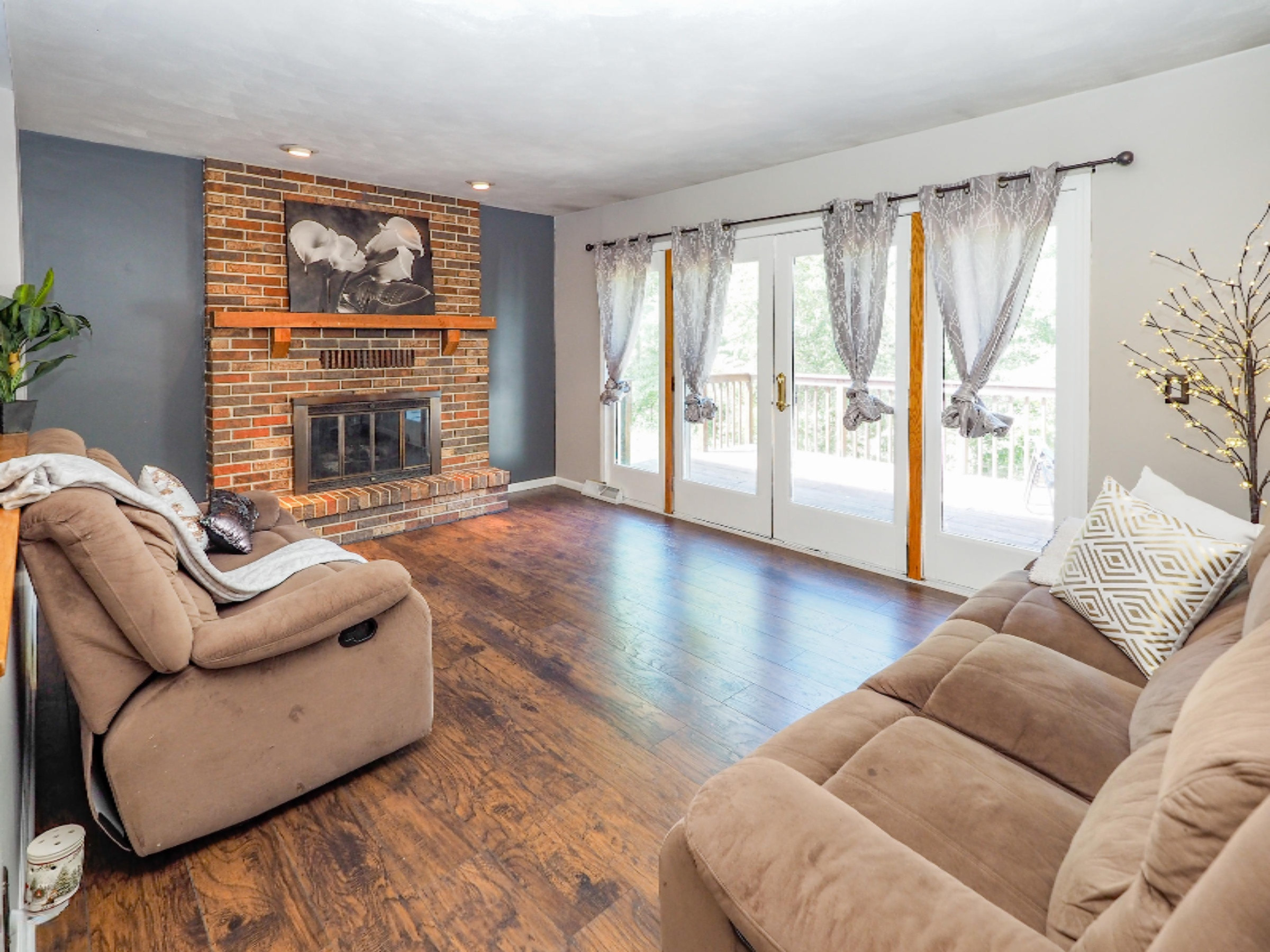 14660 East Ridgeview Drive Three Rivers, MI 49093 - Photo 3 of 28 14660 E. Ridgeview Drive-102