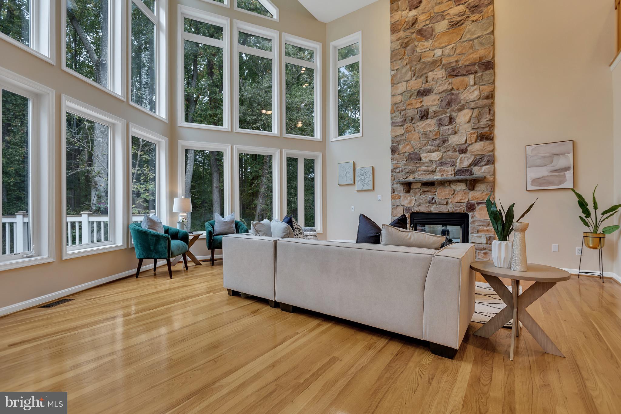 15807 Laughlin Lane Silver Spring, MD 20906 - Photo 4 of 38 Gallery Image 4