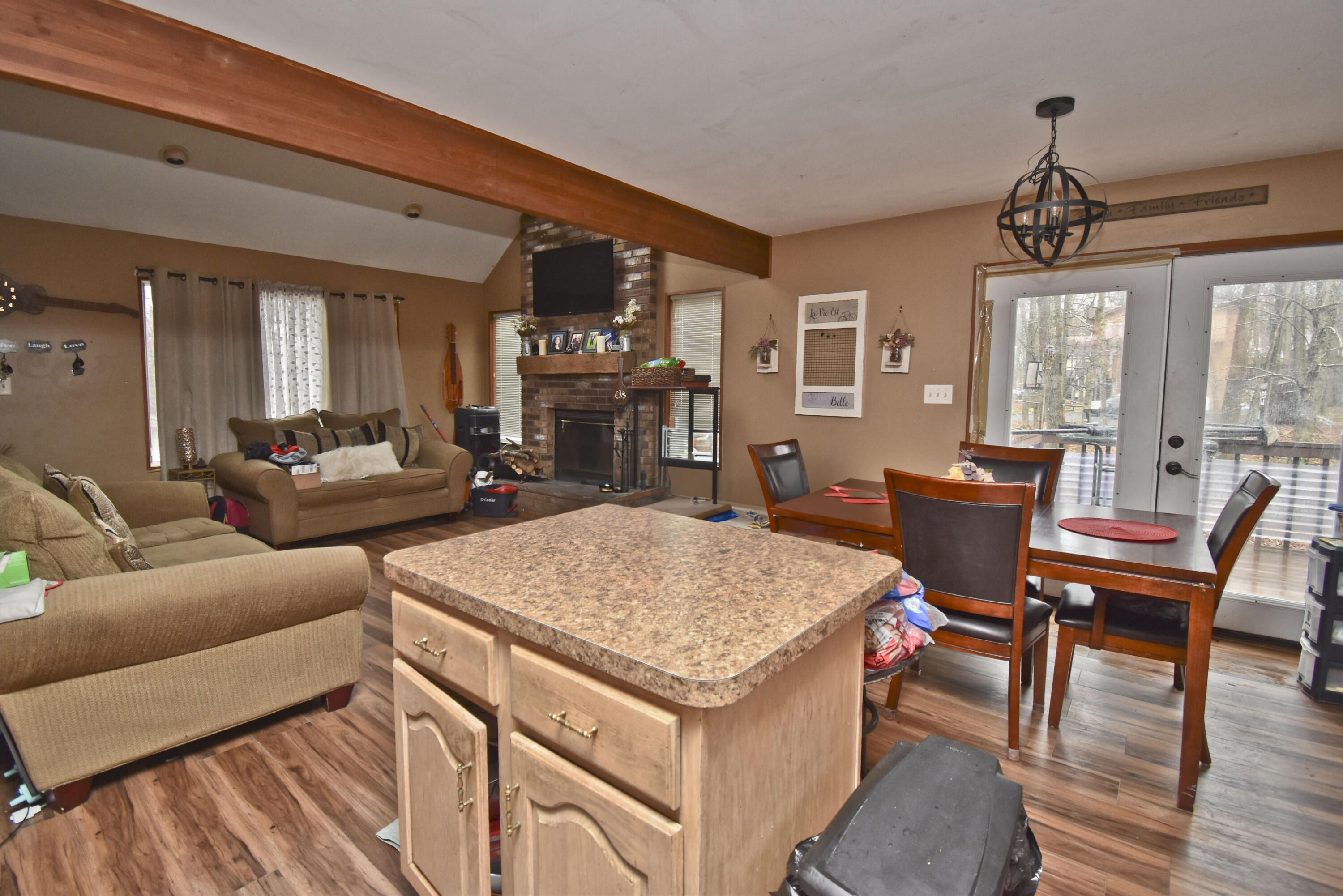 1152 Lancaster Drive Bushkill, PA 18324 - Photo 6 of 37 4 Kitchen (3)