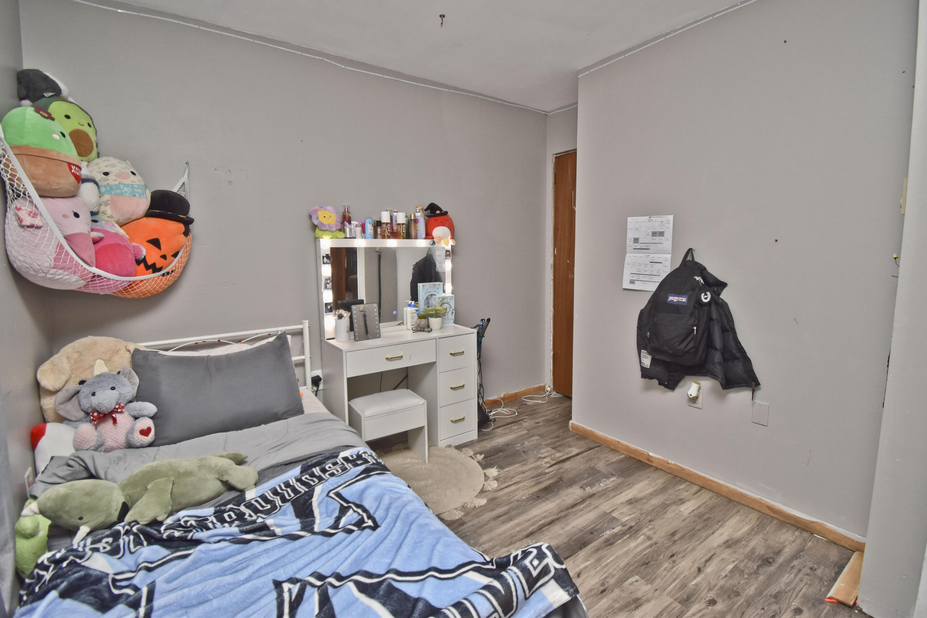 1152 Lancaster Drive Bushkill, PA 18324 - Photo 9 of 37 5 2nd Bed (2)