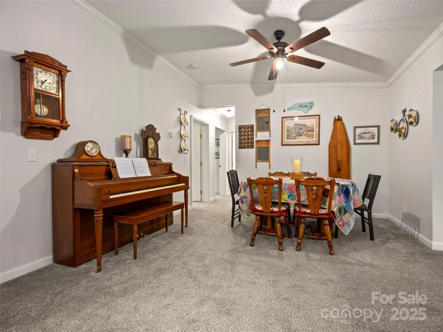 $420,500 | 224 Small Falls Lane, Saluda, NC 28773