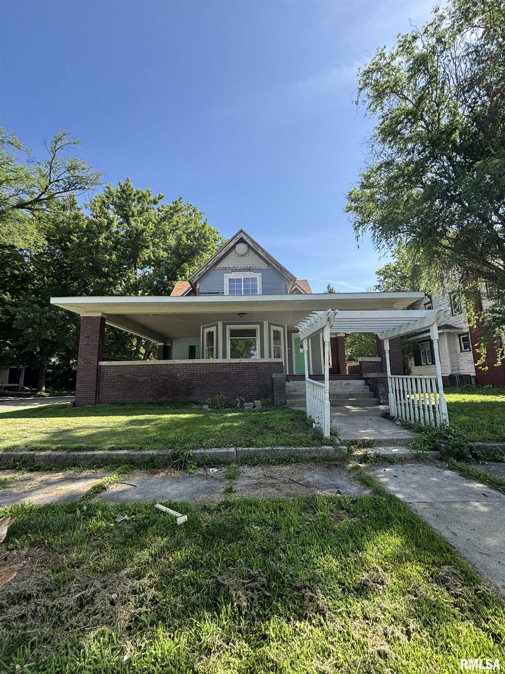 295 West Barnes Street Bushnell, IL 61422 - Photo 6 of 96